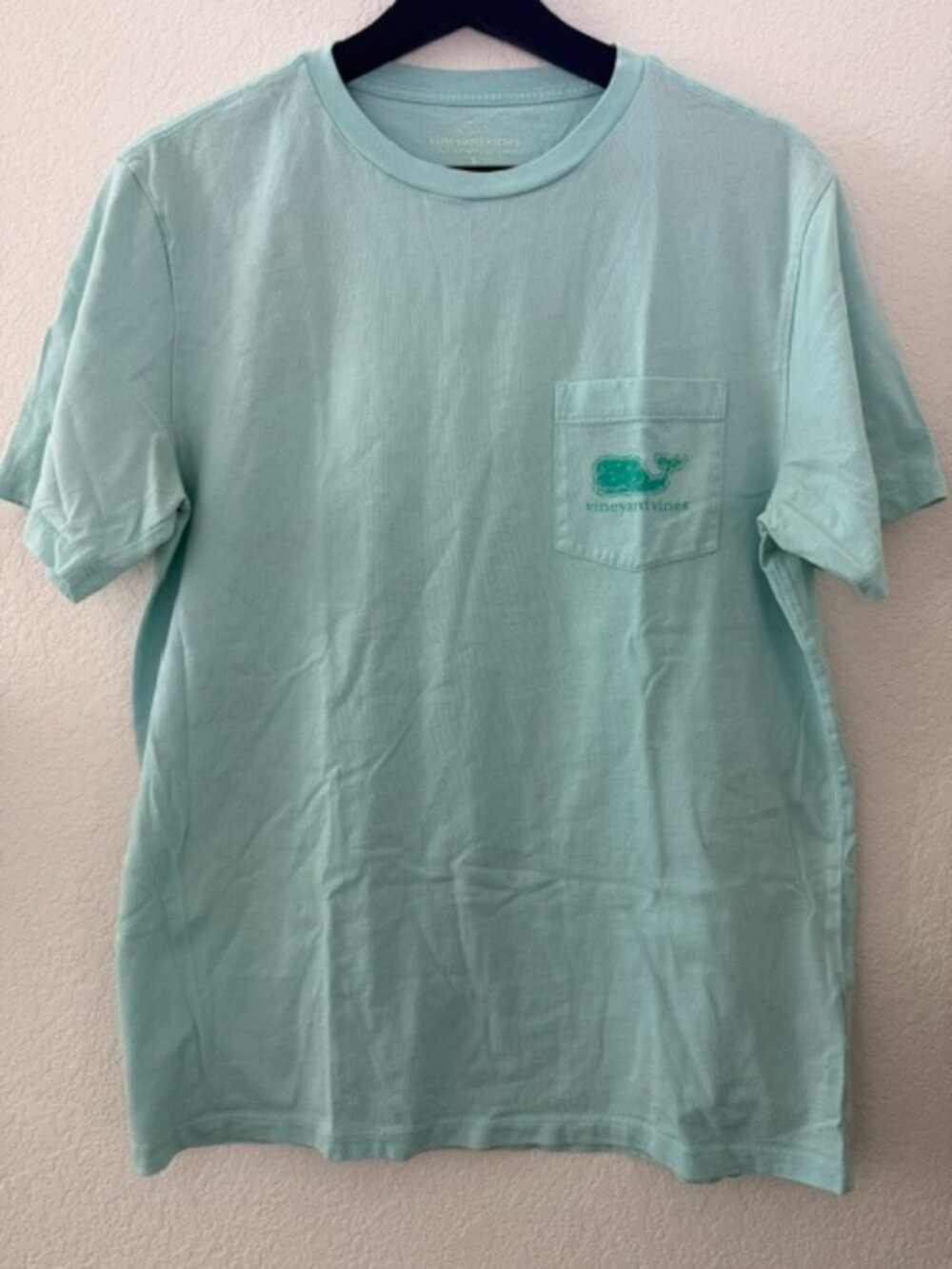 Vineyard Vines Vintage Whale Short Sleeve Tee (Men's Small)